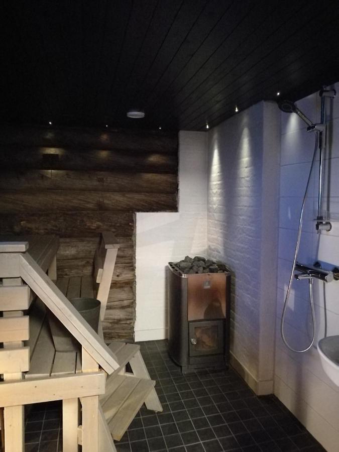 Napapiirin Jaervilomat Hotel Luukonniemi ภายนอก รูปภาพ