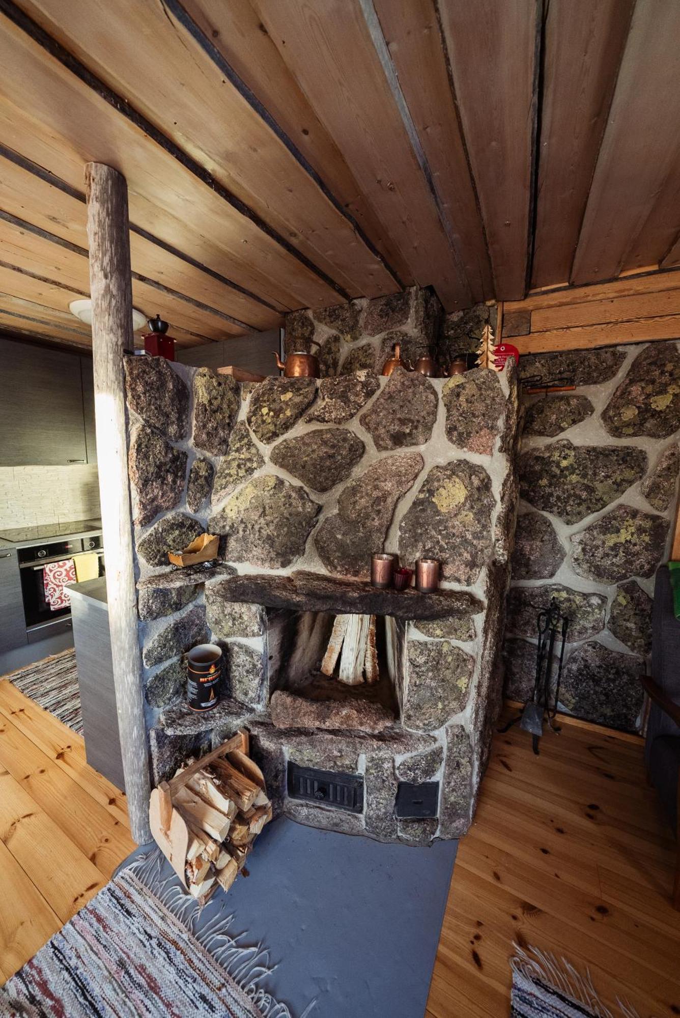 Napapiirin Jaervilomat Hotel Luukonniemi ภายนอก รูปภาพ