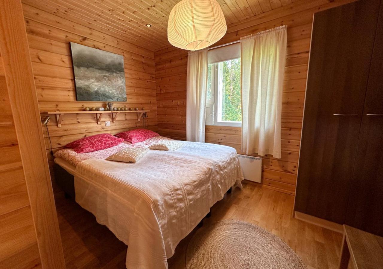 Napapiirin Jaervilomat Hotel Luukonniemi ภายนอก รูปภาพ