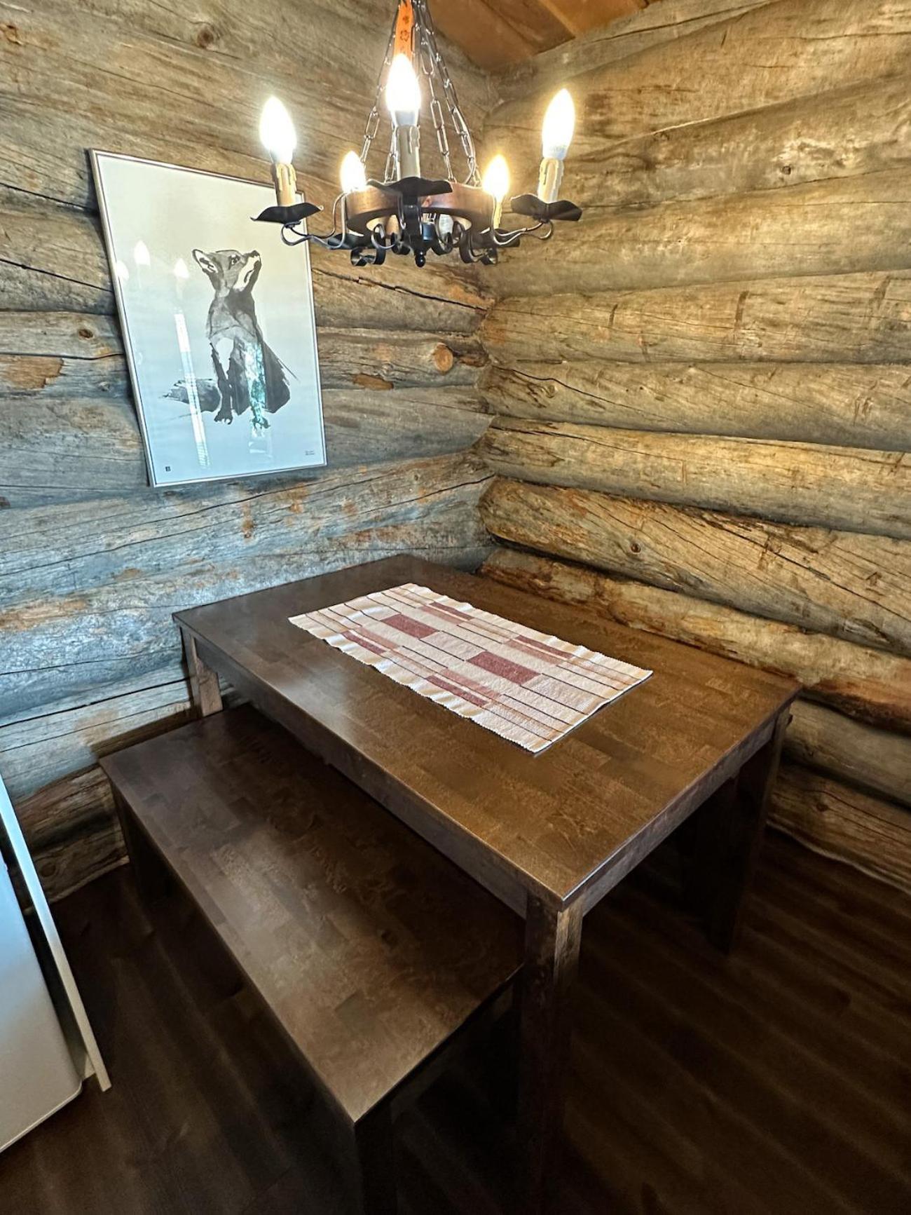 Napapiirin Jaervilomat Hotel Luukonniemi ภายนอก รูปภาพ